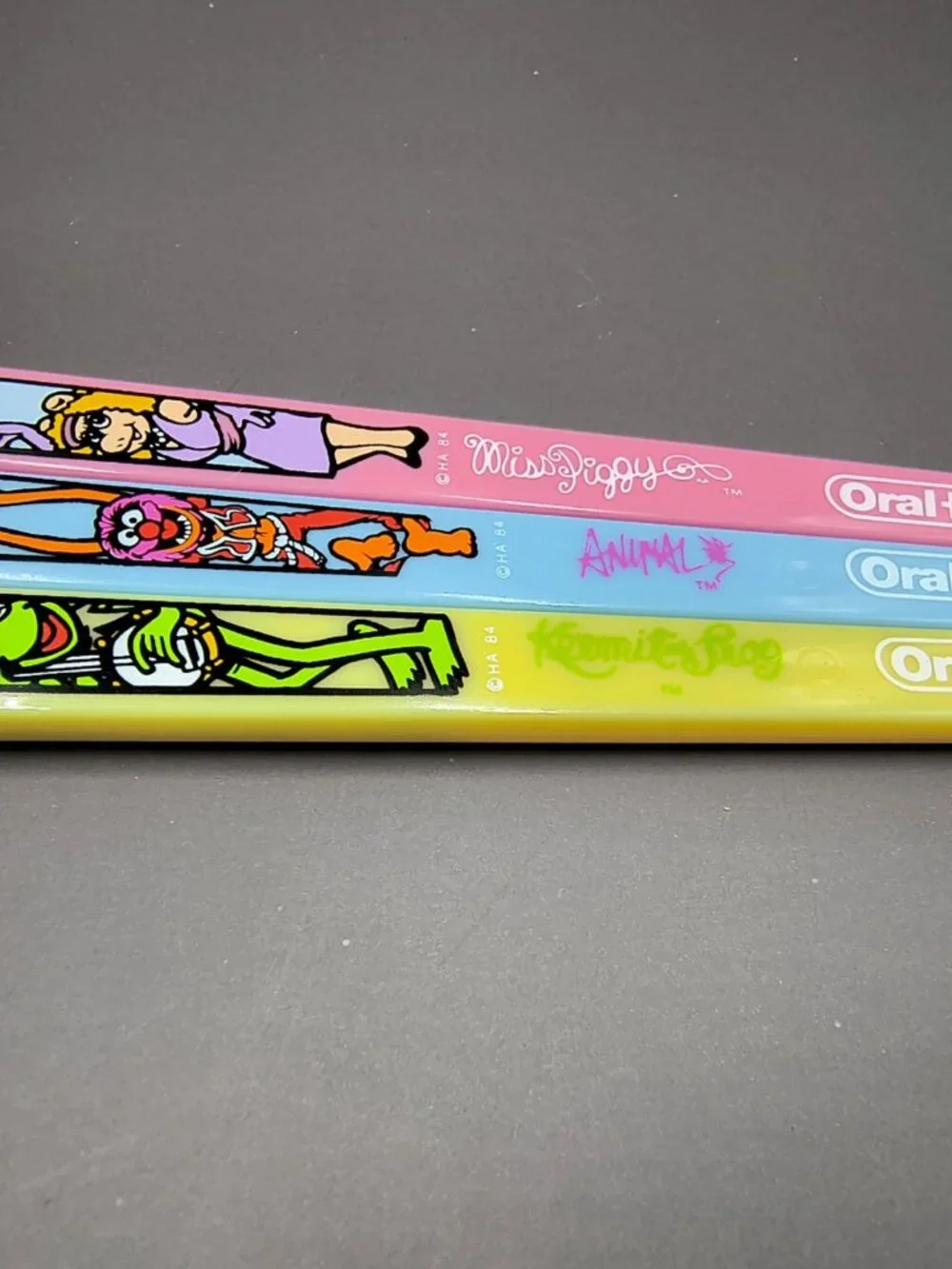 Muppets Oral B Childs Toothbrush Lot Kermit Animal Miss Piggy Vintage 1989